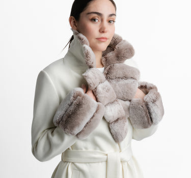 Abrigo Invierno Kloer Taupe - Detalle cuello