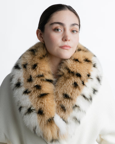 Abrigo Invierno Kloer Leopardo - Detalle cuello