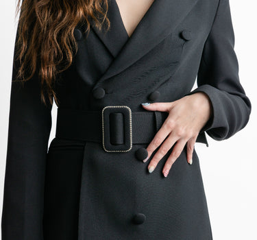 Blazer Dress Negro - Detalle cinturón