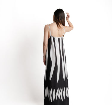 Kloer Selva Maxi Dress Negro espalda