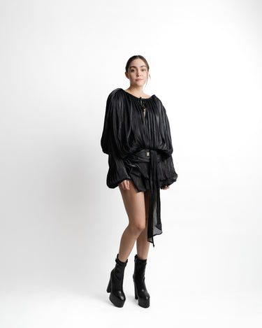 Vestido Kloer Negro cuerpo completo