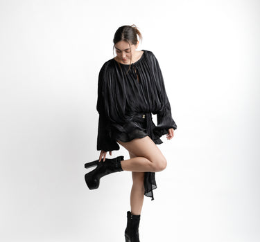 Vestido Kloer Negro pose
