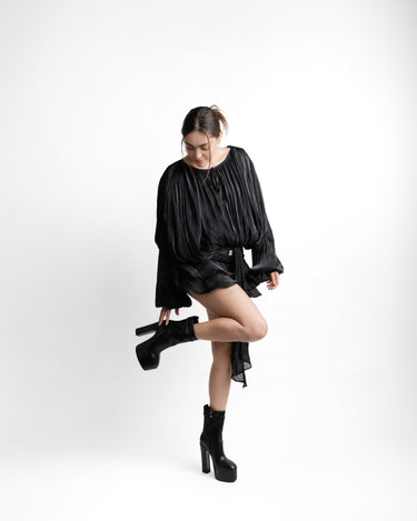 Vestido Kloer Negro pose